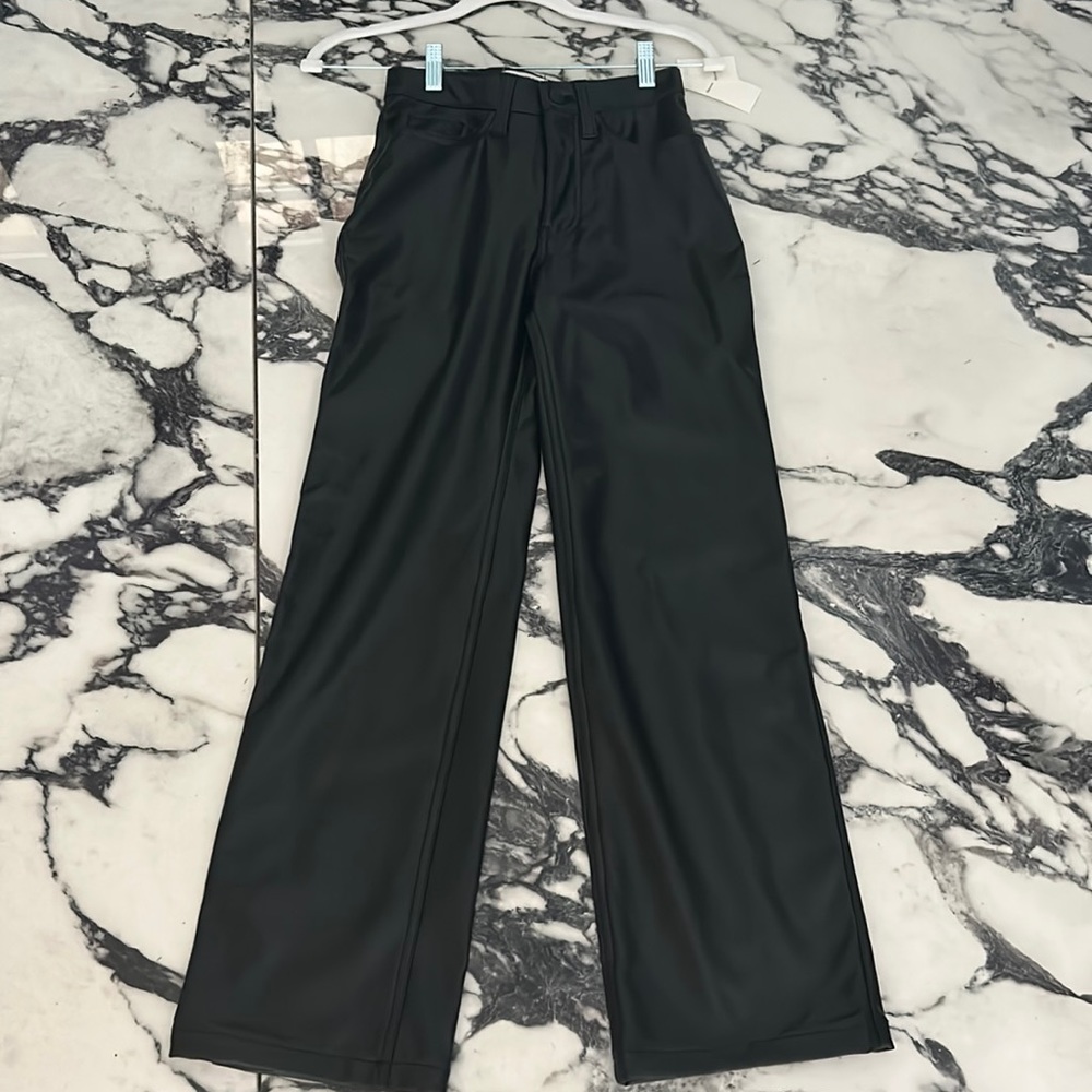 !! Abercrombie and Fitch “The 90’s relaxed” !!